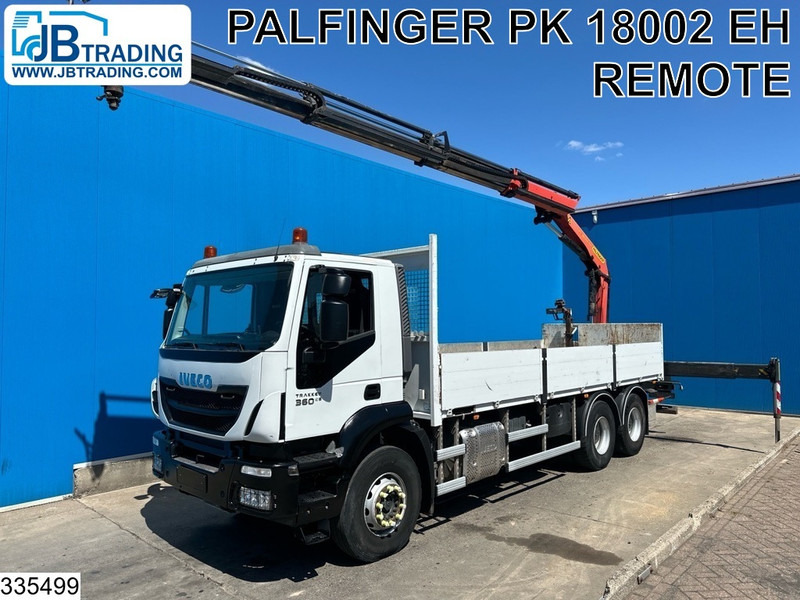 Iveco Trakker 360 6X4, EURO 6, Steel suspension, Palfinger - Truk flatbed, Truk derek: gambar 1 Iveco Trakker 360 6X4, EURO 6, Steel suspension, Palfinger - Truk flatbed, Truk derek: gambar 1