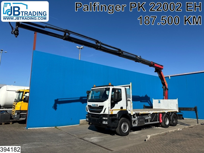 Iveco Trakker 360 6X4, EURO 6, Steel suspension, Palfinger - Truk flatbed, Truk derek: gambar 1 Iveco Trakker 360 6X4, EURO 6, Steel suspension, Palfinger - Truk flatbed, Truk derek: gambar 1
