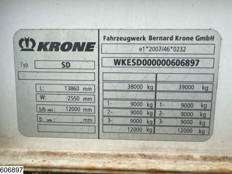 Krone Tautliner The roof and end wall are damaged. - Semi-trailer dengan terpal samping: gambar 4 Krone Tautliner The roof and end wall are damaged. - Semi-trailer dengan terpal samping: gambar 4