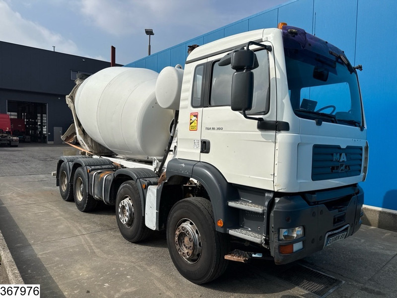 MAN TGA 32 360 8X4, Manual, Steel suspension, Stetter 9m3 - Truk pengaduk beton: gambar 3 MAN TGA 32 360 8X4, Manual, Steel suspension, Stetter 9m3 - Truk pengaduk beton: gambar 3