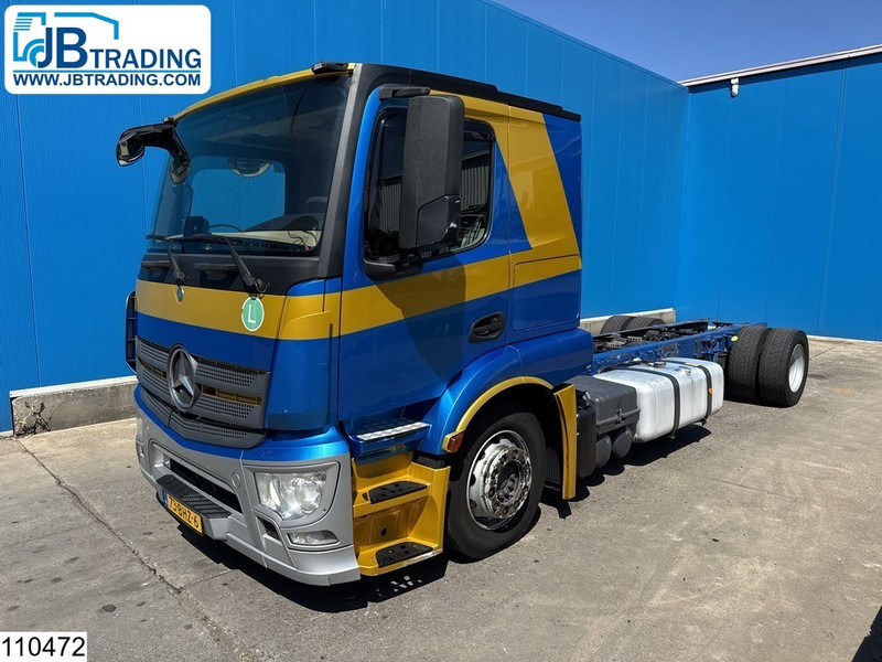 Mercedes-Benz Actros 1843 EURO 6, Hydraulic - Truk sasis: gambar 1 Mercedes-Benz Actros 1843 EURO 6, Hydraulic - Truk sasis: gambar 1