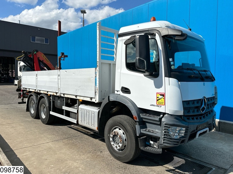 Mercedes-Benz Arocs 2640 6X4, EURO 6, Retarder, Palfinger - Truk flatbed, Truk derek: gambar 4 Mercedes-Benz Arocs 2640 6X4, EURO 6, Retarder, Palfinger - Truk flatbed, Truk derek: gambar 4