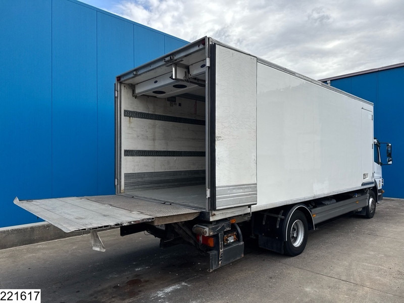 Mercedes-Benz Atego 1322 EURO5, Manual, Dhollandia, Chereau - Truk berpendingin: gambar 2 Mercedes-Benz Atego 1322 EURO5, Manual, Dhollandia, Chereau - Truk berpendingin: gambar 2