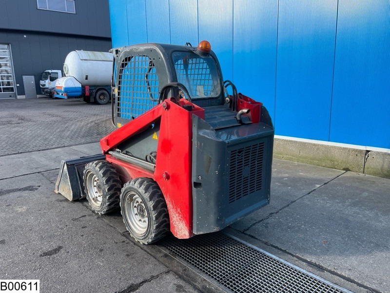Neuson 501 S 510KG, 3.5M, 2417h - Wheel loader: gambar 4 Neuson 501 S 510KG, 3.5M, 2417h - Wheel loader: gambar 4