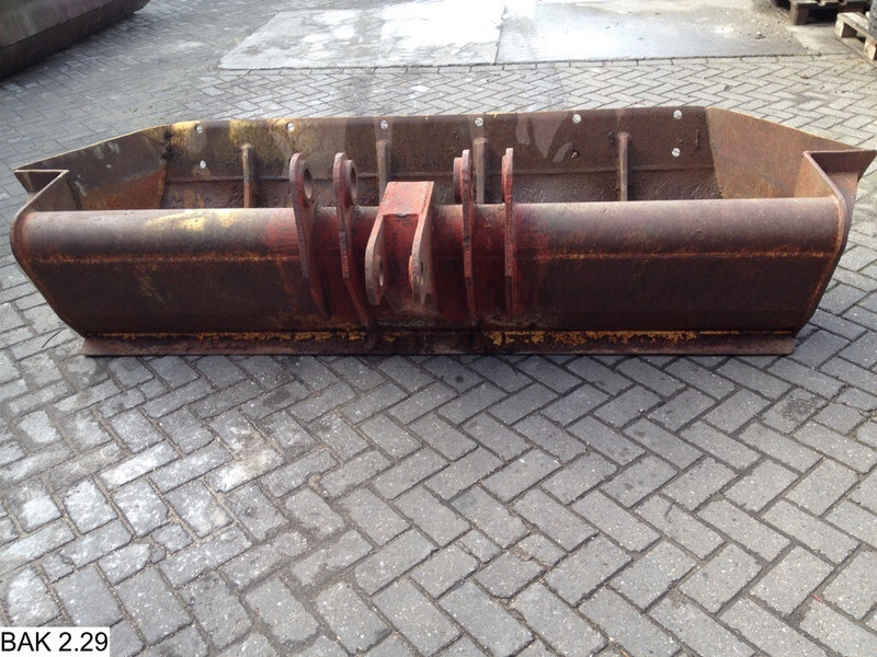 Onbekend Ditch bucket - Ember: gambar 5 Onbekend Ditch bucket - Ember: gambar 5