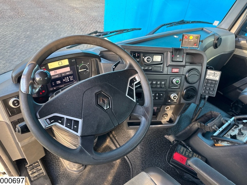 Renault C 380 8x4, EURO 6, Liebherr, 8m3, Remote - Truk pengaduk beton: gambar 5 Renault C 380 8x4, EURO 6, Liebherr, 8m3, Remote - Truk pengaduk beton: gambar 5