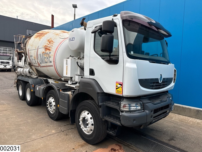 Renault Kerax 410 Dxi 8x4, EURO 4, 9m3, Steel suspension, Remote - Truk pengaduk beton: gambar 3 Renault Kerax 410 Dxi 8x4, EURO 4, 9m3, Steel suspension, Remote - Truk pengaduk beton: gambar 3