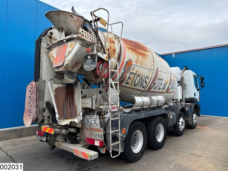 Renault Kerax 410 Dxi 8x4, EURO 4, 9m3, Steel suspension, Remote - Truk pengaduk beton: gambar 2 Renault Kerax 410 Dxi 8x4, EURO 4, 9m3, Steel suspension, Remote - Truk pengaduk beton: gambar 2
