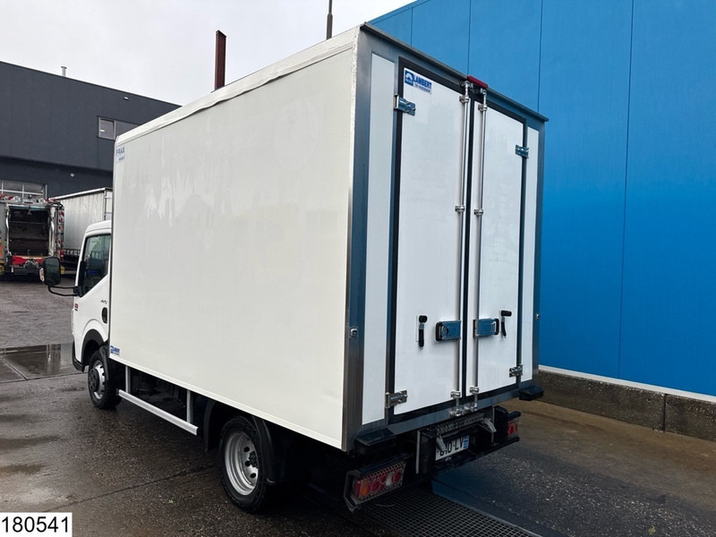 Renault ? Maxity 140 Dxi Carrier - Van berpendingin, Van kombi: gambar 3 Renault ? Maxity 140 Dxi Carrier - Van berpendingin, Van kombi: gambar 3