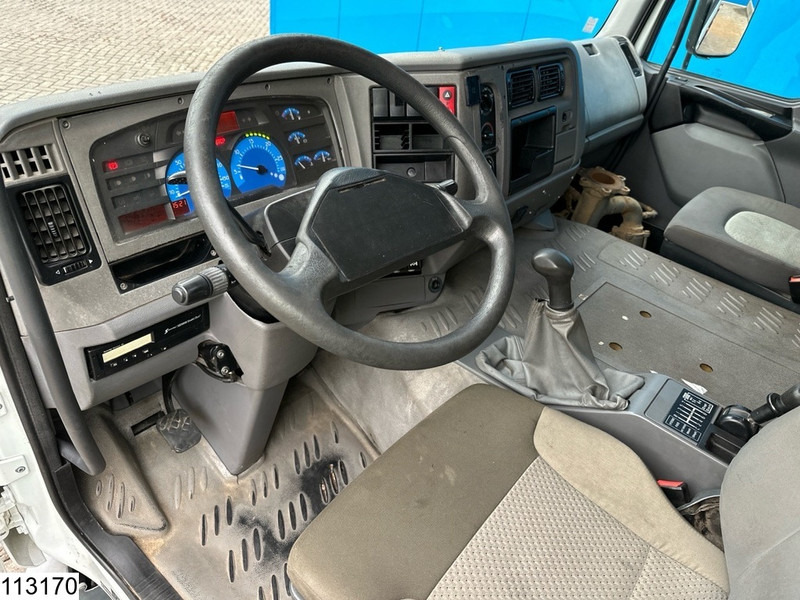 Renault Premium 18811 Liter, LPG GPL, Gastank, Steel suspension - Truk tangki: gambar 5 Renault Premium 18811 Liter, LPG GPL, Gastank, Steel suspension - Truk tangki: gambar 5