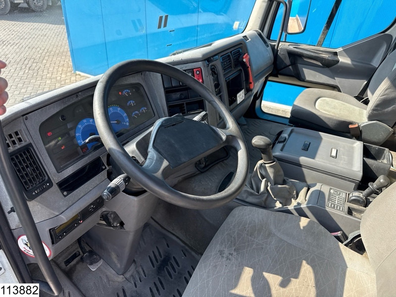 Renault Premium 270 17573 Liter, LPG GPL, Gastank - Truk tangki: gambar 5 Renault Premium 270 17573 Liter, LPG GPL, Gastank - Truk tangki: gambar 5