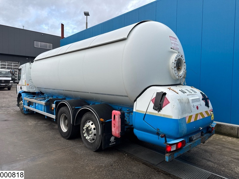 Renault Premium 320 Dxi 6x2, 28752 Liter, LPG GPL, Gastank, Retarder - Truk tangki: gambar 4 Renault Premium 320 Dxi 6x2, 28752 Liter, LPG GPL, Gastank, Retarder - Truk tangki: gambar 4