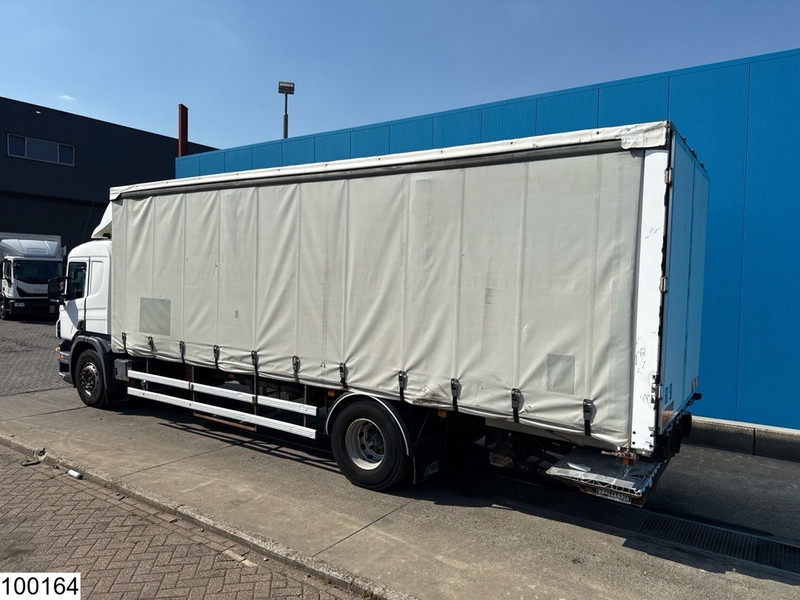 Scania P 270 EURO 3, 3p, Dhollandia - Truk dengan terpal samping: gambar 4 Scania P 270 EURO 3, 3p, Dhollandia - Truk dengan terpal samping: gambar 4