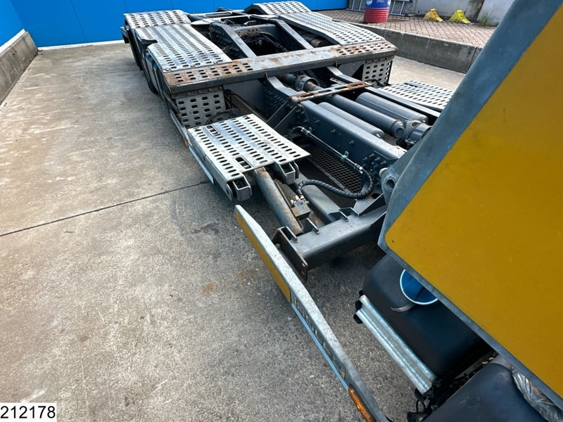 Scania P 450 - Truk pengangkut mobil: gambar 2 Scania P 450 - Truk pengangkut mobil: gambar 2