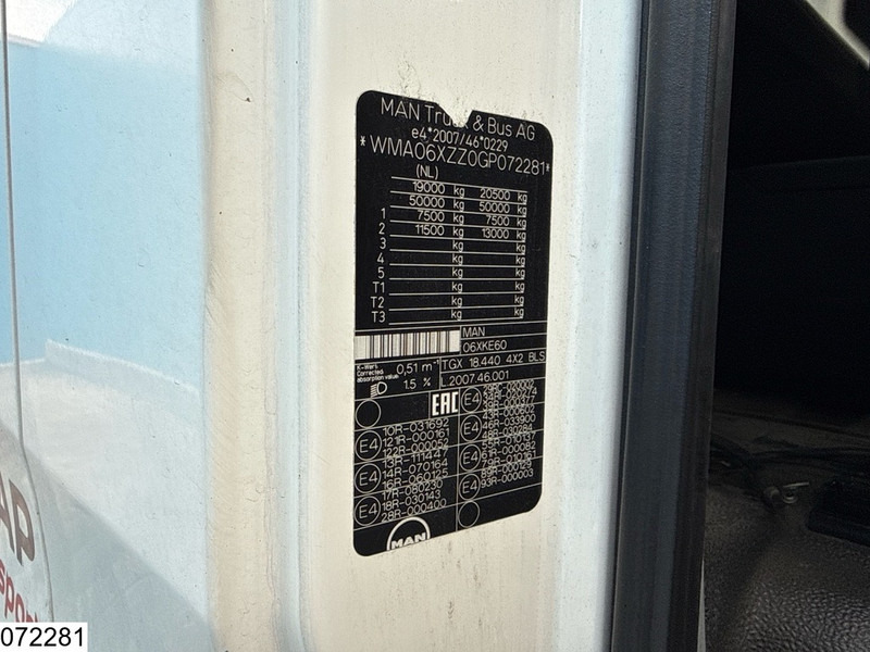 Tractor head MAN TGX 18 440 EURO 6, Engine broken: gambar 9 Tractor head MAN TGX 18 440 EURO 6, Engine broken: gambar 9