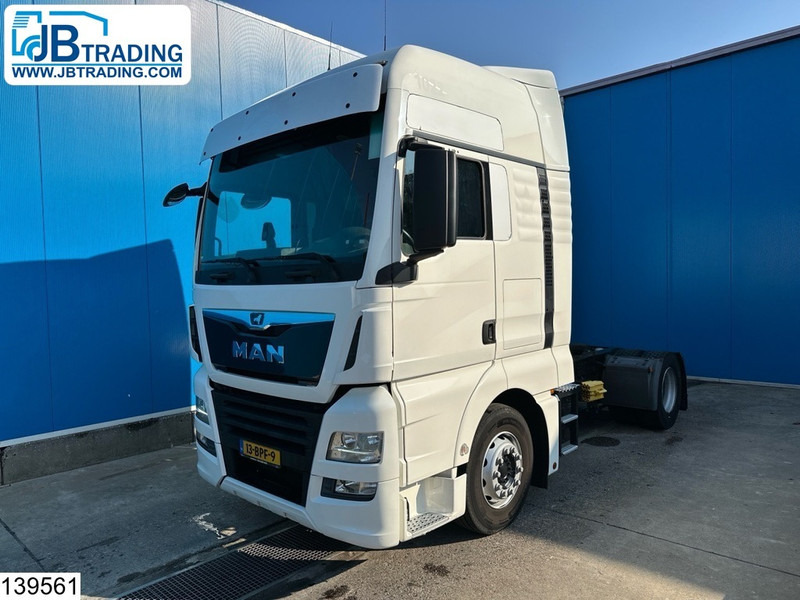MAN TGX 18 470 EURO 6 - Tractor head: gambar 1 MAN TGX 18 470 EURO 6 - Tractor head: gambar 1