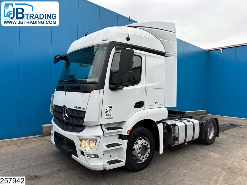Tractor head Mercedes-Benz Actros 1843 EURO 6: gambar 1
