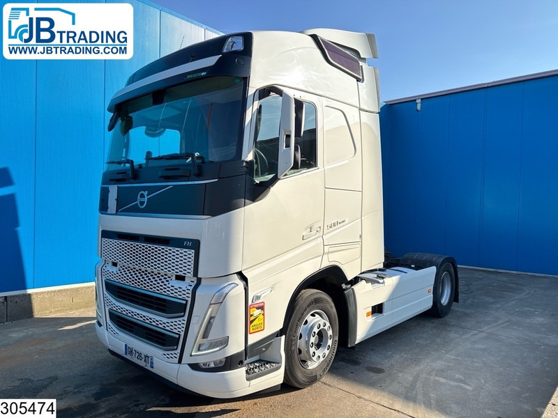Volvo FH 500 EURO 6 - Tractor head: gambar 1 Volvo FH 500 EURO 6 - Tractor head: gambar 1