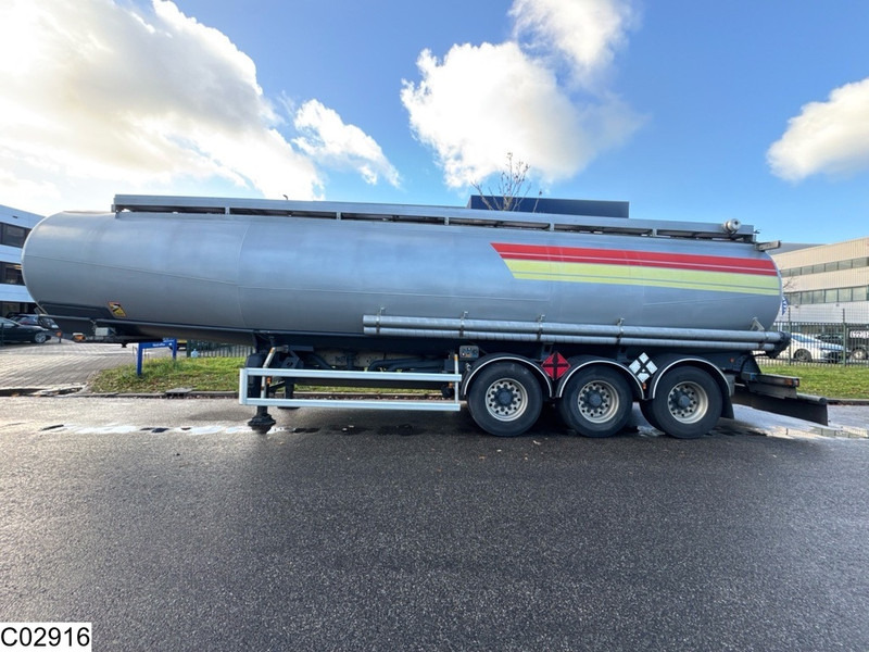 Trailor tank 39867 liter, 9 Comp - Semi-trailer tangki: gambar 2 Trailor tank 39867 liter, 9 Comp - Semi-trailer tangki: gambar 2