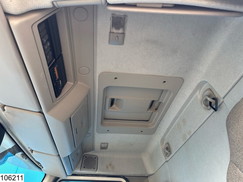 Truk berpendingin Volvo FL 250 EURO 6, Carrier, Meat hanging rails: gambar 9