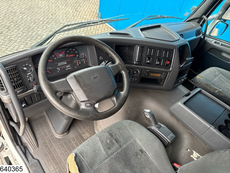 Volvo FM 410 8x4, EURO 5, PTO - Truk sasis: gambar 5 Volvo FM 410 8x4, EURO 5, PTO - Truk sasis: gambar 5