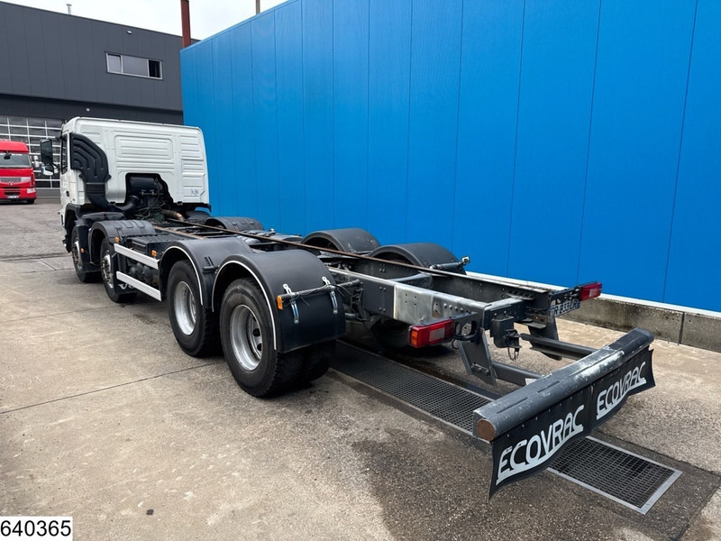 Volvo FM 410 8x4, EURO 5, PTO - Truk sasis: gambar 4 Volvo FM 410 8x4, EURO 5, PTO - Truk sasis: gambar 4