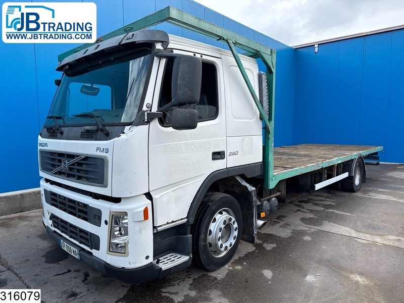 Volvo FM9 260 Manual - Truk flatbed: gambar 1 Volvo FM9 260 Manual - Truk flatbed: gambar 1