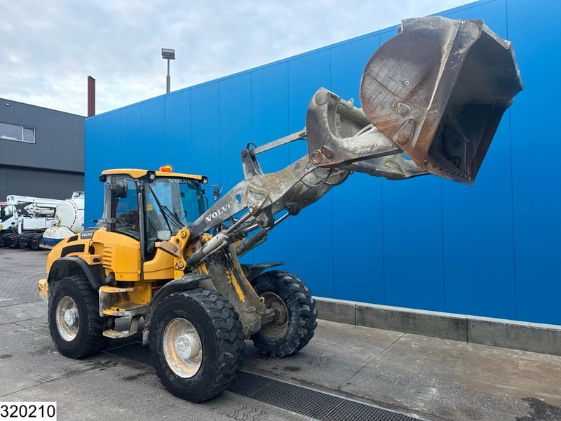 Volvo L 50g High tip bucket, 87 kW, 18.304 Hours - Wheel loader: gambar 3 Volvo L 50g High tip bucket, 87 kW, 18.304 Hours - Wheel loader: gambar 3