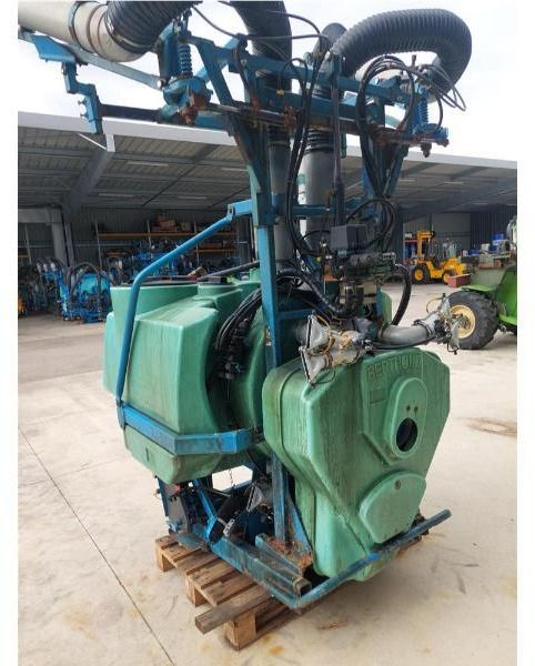 BERTHOUD SPEEDAIR PT 600 - Penyemprot traktor: gambar 2 BERTHOUD SPEEDAIR PT 600 - Penyemprot traktor: gambar 2