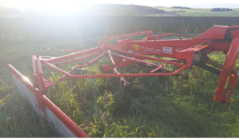 KUHN GA4321GM - Tedder/ Menyapu: gambar 3 KUHN GA4321GM - Tedder/ Menyapu: gambar 3