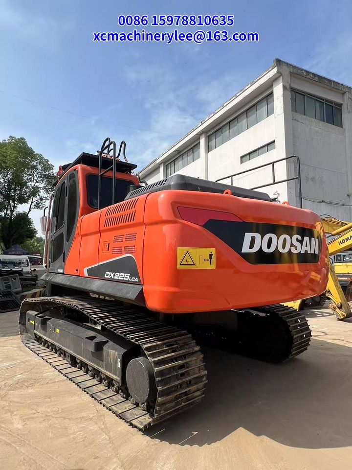 Doosan dx225lc - Ekskavator perayap: gambar 3 Doosan dx225lc - Ekskavator perayap: gambar 3