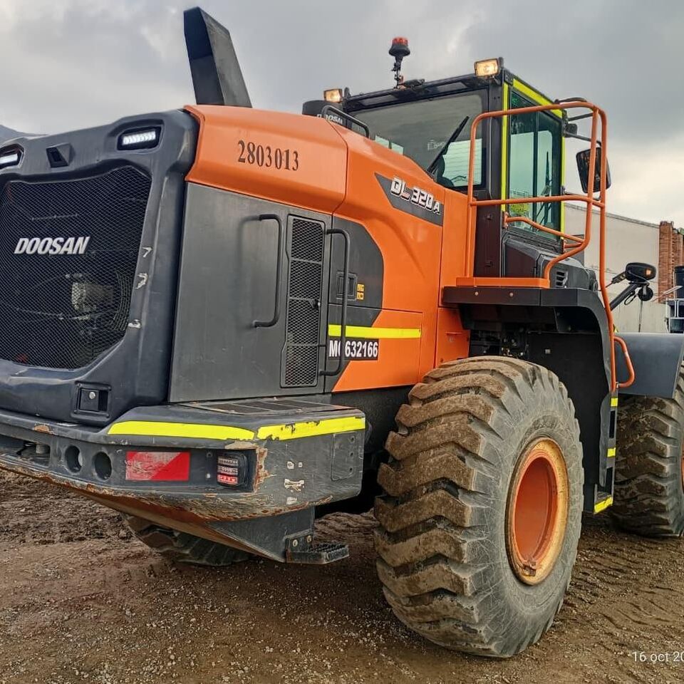CARGADOR FRONTAL DOOSANDL320 - Wheel loader: gambar 5 CARGADOR FRONTAL DOOSANDL320 - Wheel loader: gambar 5