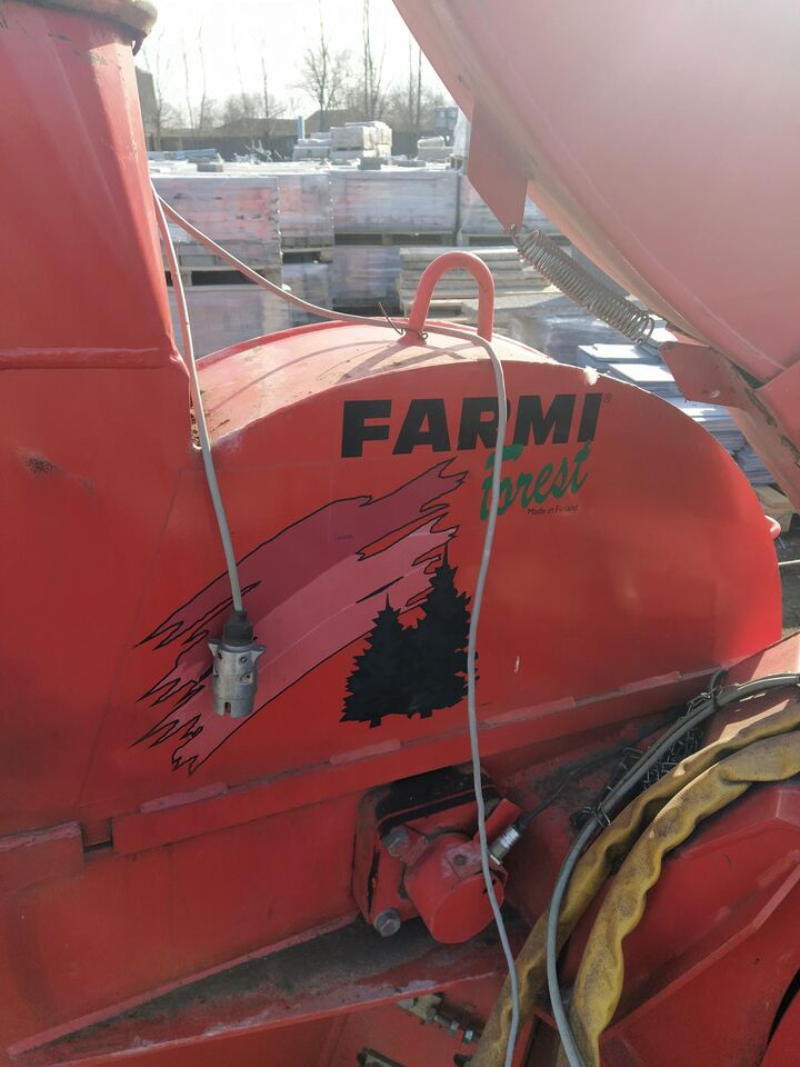 FARMI CH 260 - Pemotong kayu: gambar 3 FARMI CH 260 - Pemotong kayu: gambar 3