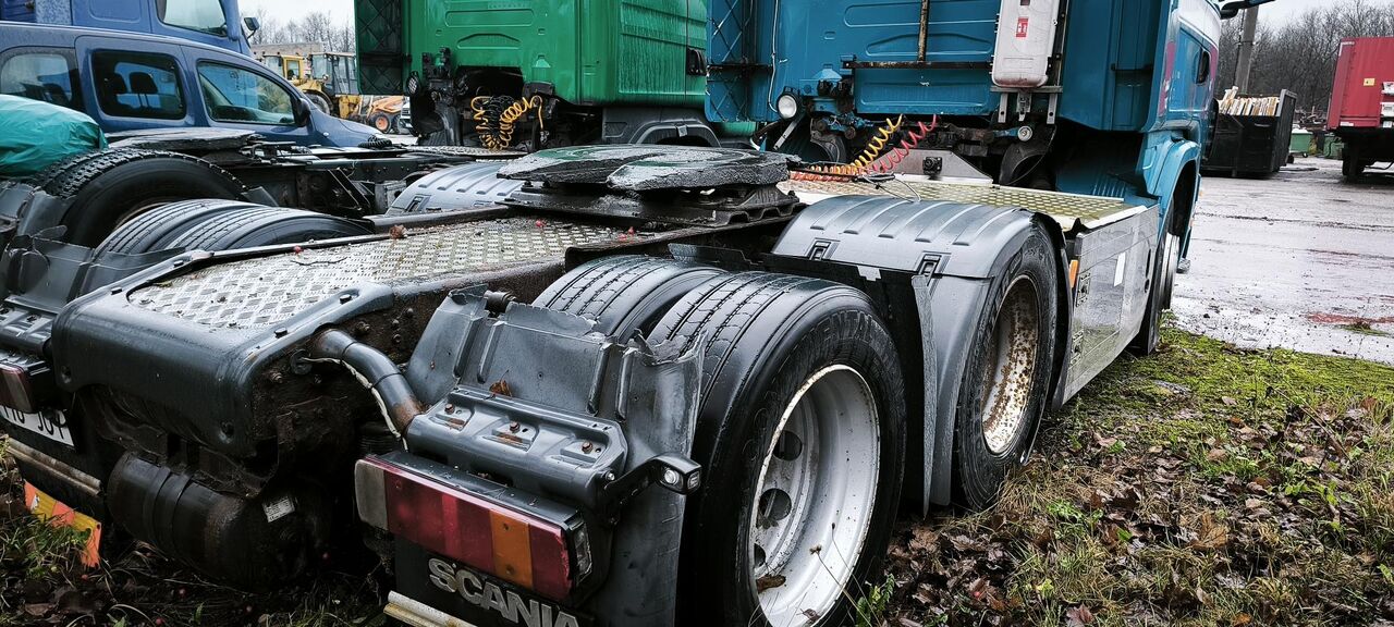 SCANIA R124 LA6X2NA 420 - Tractor head: gambar 5 SCANIA R124 LA6X2NA 420 - Tractor head: gambar 5