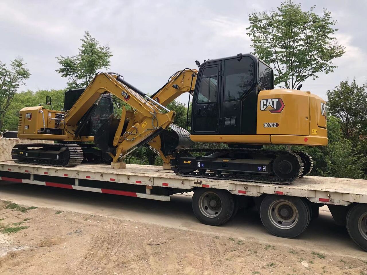 CATERPILLAR 307 - Ekskavator mini: gambar 5 CATERPILLAR 307 - Ekskavator mini: gambar 5