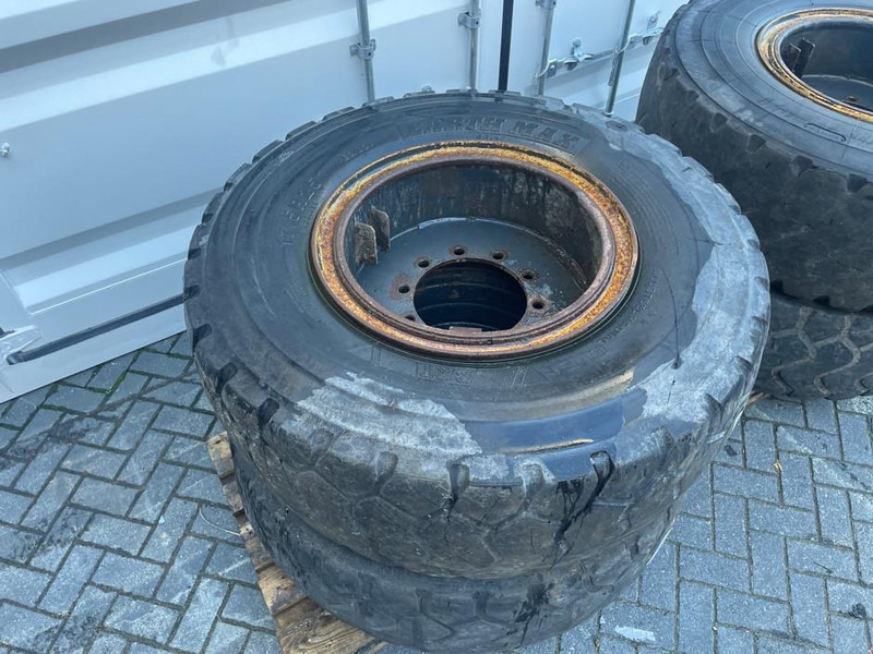 Ahlmann AZ14-BKT 17.5R25-Tire/Reifen/Band - Roda/ Ban untuk Peralatan konstruksi: gambar 2 Ahlmann AZ14-BKT 17.5R25-Tire/Reifen/Band - Roda/ Ban untuk Peralatan konstruksi: gambar 2
