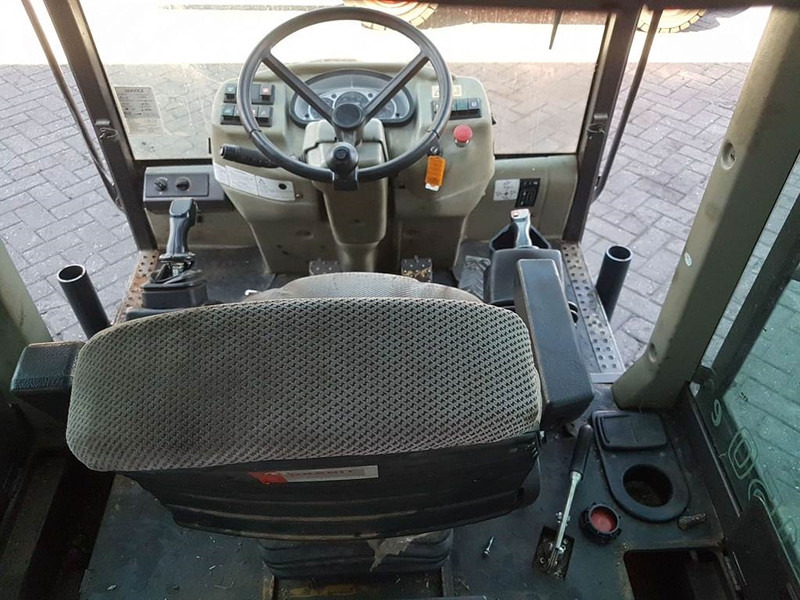 Kabin dan interior untuk Peralatan konstruksi Ahlmann AZ150E-23108324-Cabin/Kabine/Cabine: gambar 7