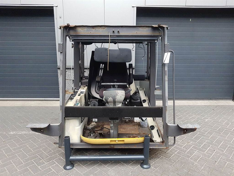 Ahlmann AZ210E-23103106-Cabin/Kabine/Cabine - Kabin dan interior untuk Peralatan konstruksi: gambar 1 Ahlmann AZ210E-23103106-Cabin/Kabine/Cabine - Kabin dan interior untuk Peralatan konstruksi: gambar 1