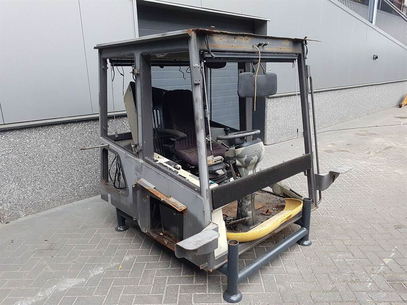 Ahlmann AZ210E-23103106-Cabin/Kabine/Cabine - Kabin dan interior untuk Peralatan konstruksi: gambar 2 Ahlmann AZ210E-23103106-Cabin/Kabine/Cabine - Kabin dan interior untuk Peralatan konstruksi: gambar 2
