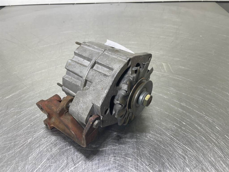 Bosch 0120488208-28V 35A-Alternator/Lichtmaschine/Dynamo - Mesin untuk Peralatan konstruksi: gambar 2 Bosch 0120488208-28V 35A-Alternator/Lichtmaschine/Dynamo - Mesin untuk Peralatan konstruksi: gambar 2