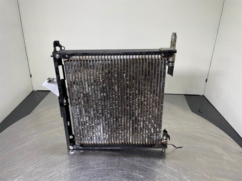 Cat 907M-444-1760-Airco condenser/Klimakondensator - Bingkai/ Sasis untuk Peralatan konstruksi: gambar 3 Cat 907M-444-1760-Airco condenser/Klimakondensator - Bingkai/ Sasis untuk Peralatan konstruksi: gambar 3