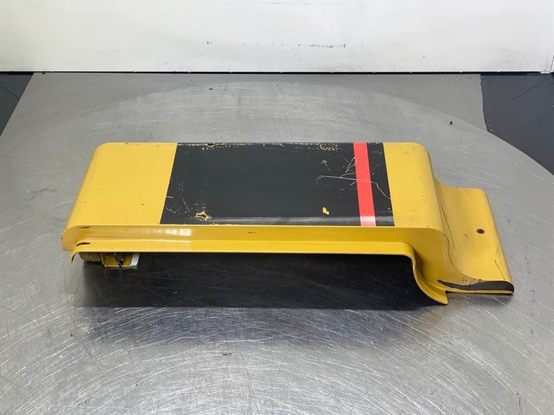 Cat 924G - Engine hood/Motorhaube/Motorkap - Bingkai/ Sasis untuk Peralatan konstruksi: gambar 2 Cat 924G - Engine hood/Motorhaube/Motorkap - Bingkai/ Sasis untuk Peralatan konstruksi: gambar 2