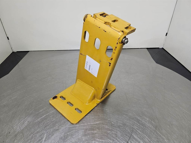 Cat 950H-301-2261-Fender bracket/Halter/Steun - Bingkai/ Sasis untuk Peralatan konstruksi: gambar 1 Cat 950H-301-2261-Fender bracket/Halter/Steun - Bingkai/ Sasis untuk Peralatan konstruksi: gambar 1