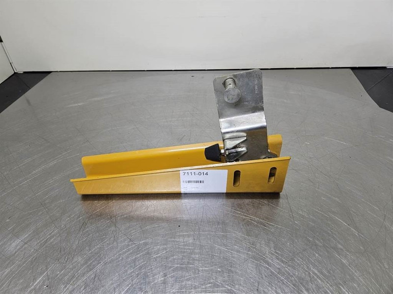 Cat 950H-312-6600/315-8034-Fender bracket/Halter/Steun - Bingkai/ Sasis untuk Peralatan konstruksi: gambar 1 Cat 950H-312-6600/315-8034-Fender bracket/Halter/Steun - Bingkai/ Sasis untuk Peralatan konstruksi: gambar 1