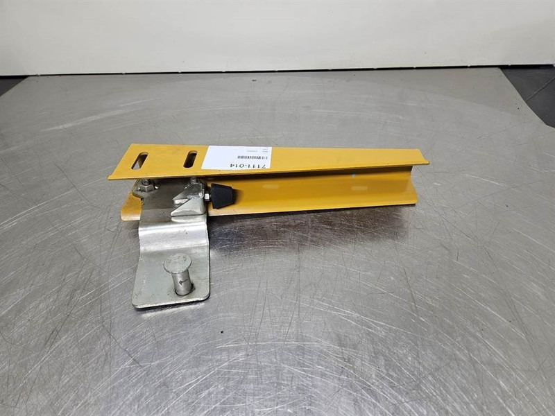 Cat 950H-312-6600/315-8034-Fender bracket/Halter/Steun - Bingkai/ Sasis untuk Peralatan konstruksi: gambar 3 Cat 950H-312-6600/315-8034-Fender bracket/Halter/Steun - Bingkai/ Sasis untuk Peralatan konstruksi: gambar 3