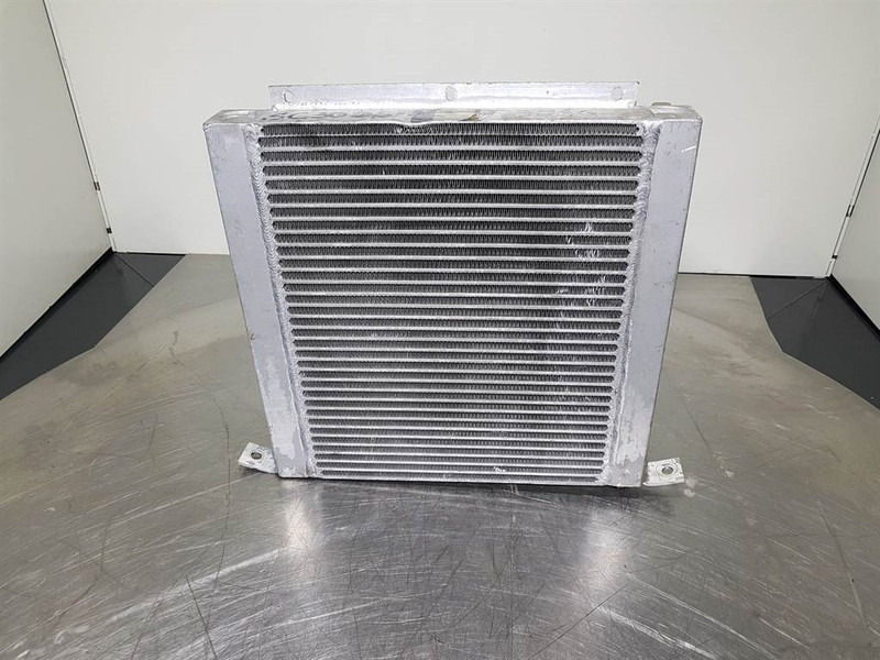 Demag SC30DS-Cooler/Kühler/Koeler - Suku Cadang Mesin untuk Peralatan konstruksi: gambar 3 Demag SC30DS-Cooler/Kühler/Koeler - Suku Cadang Mesin untuk Peralatan konstruksi: gambar 3