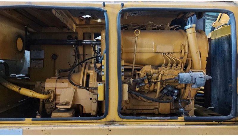 Furukawa W 725 LS (For parts) - Ekskavator roda: gambar 5 Furukawa W 725 LS (For parts) - Ekskavator roda: gambar 5