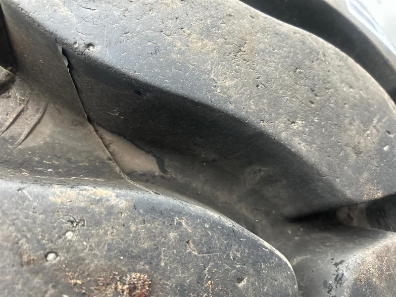 Hitachi ZW150PL-Michelin 20.5-R25-Tire/Reifen/Band - Roda/ Ban untuk Peralatan konstruksi: gambar 2 Hitachi ZW150PL-Michelin 20.5-R25-Tire/Reifen/Band - Roda/ Ban untuk Peralatan konstruksi: gambar 2