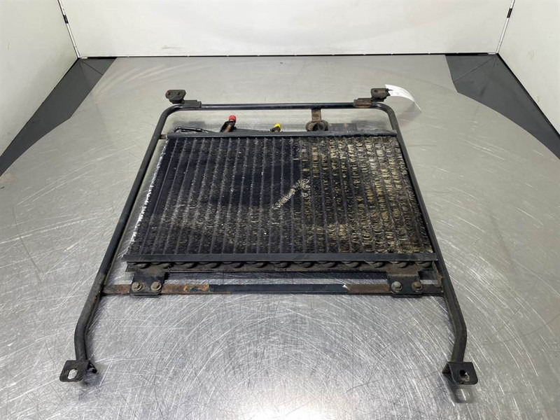 Liebherr A924B-5614406-Airco condenser/Klimakondensator - Bingkai/ Sasis untuk Peralatan konstruksi: gambar 1 Liebherr A924B-5614406-Airco condenser/Klimakondensator - Bingkai/ Sasis untuk Peralatan konstruksi: gambar 1