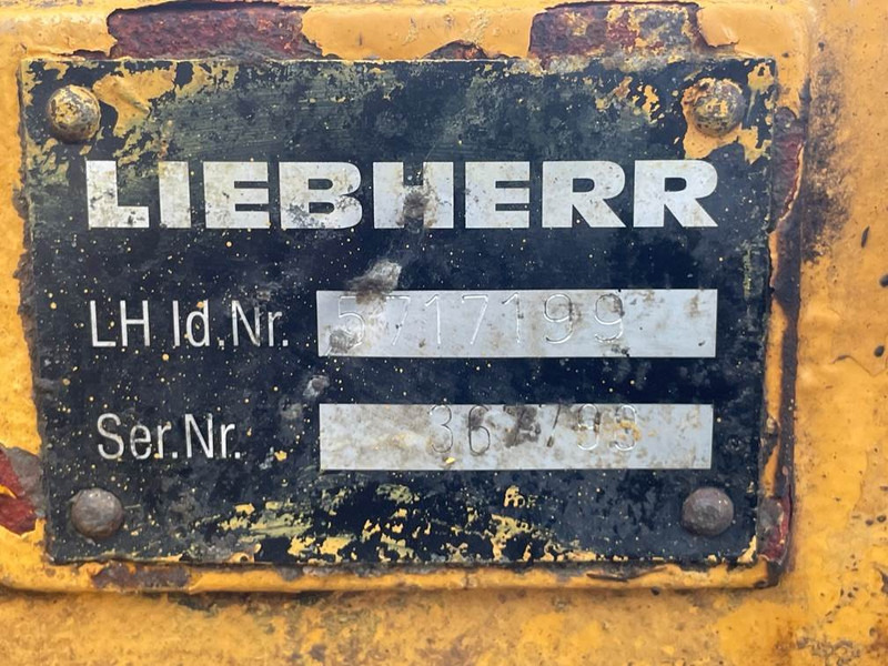 Liebherr L514 Speeder-5717199-Axle/Achse/As - Poros dan bagian untuk Peralatan konstruksi: gambar 5 Liebherr L514 Speeder-5717199-Axle/Achse/As - Poros dan bagian untuk Peralatan konstruksi: gambar 5